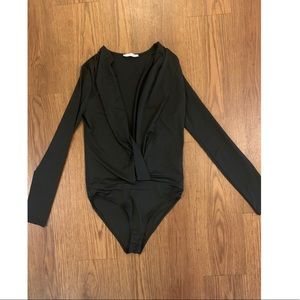 Zara womens v neck plunge neckline bodysuit (S)